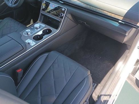 Used 2025 Genesis GV80 3.5T Prestige image 19