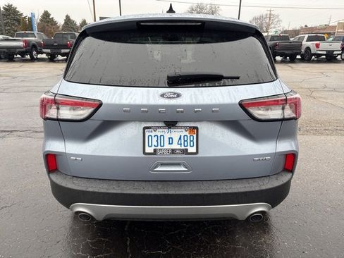Used 2022 Ford Escape SE w/ Convenience Package image 4