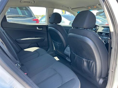 Used 2018 Kia Optima LX FWD image 17