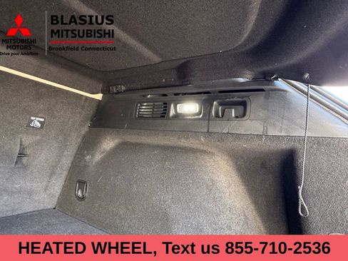 Used 2022 Buick Envision Avenir w/ Technology Package II image 10