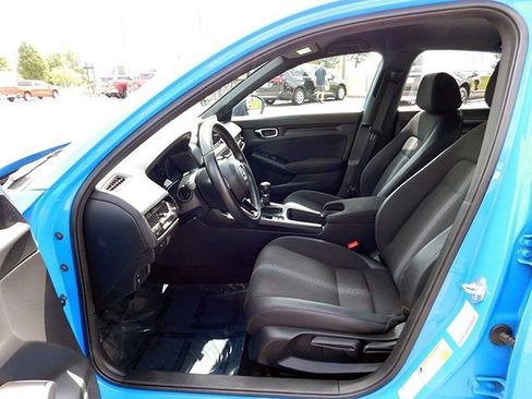 Used 2023 Honda Civic Sport image 13