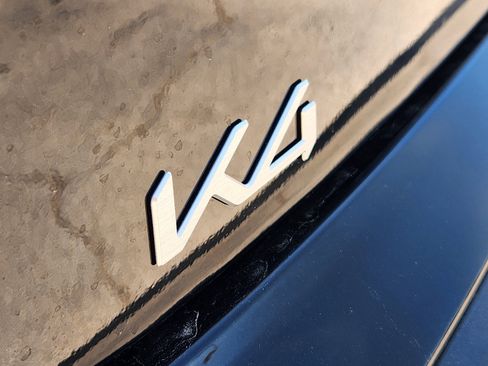 Used 2025 Kia K4 image 12