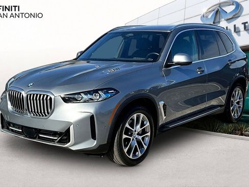 Used 2025 BMW X5 xDrive40i AWD/4WD image 13