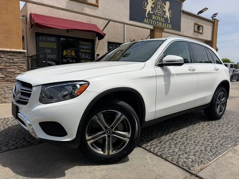 Used 2017 Mercedes-Benz GLC 300 image 1