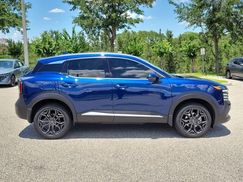 Certified 2025 Nissan Kicks SR w/ SR Premium Package FWD image 4