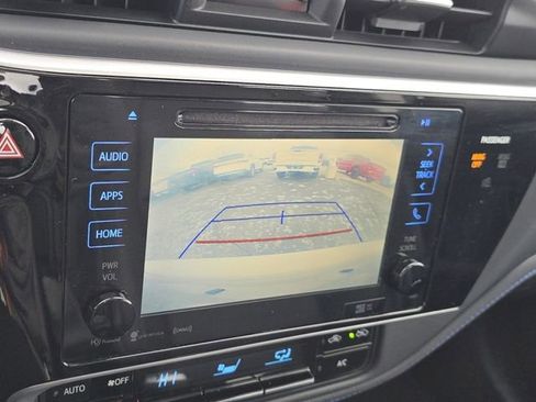 Used 2017 Toyota Corolla L image 27