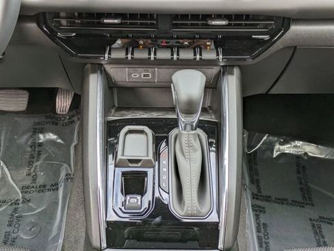 New 2026 GMC Canyon Elevation w/ Convenience Package RWD image 22