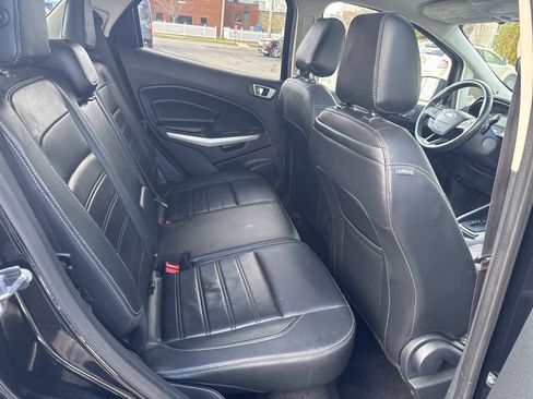 Used 2020 Ford EcoSport Titanium image 38