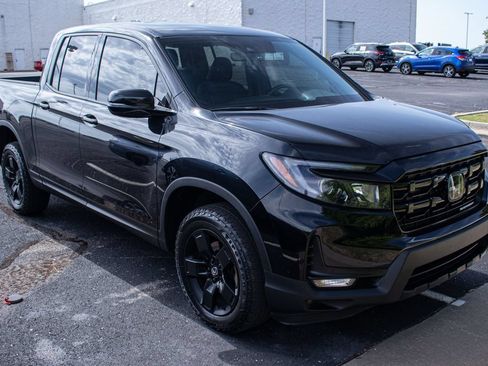 Used 2024 Honda Ridgeline Black Edition image 3