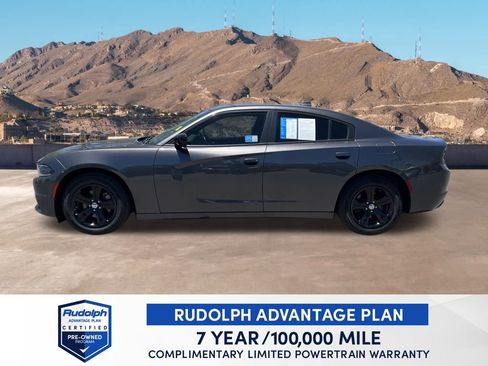 Used 2023 Dodge Charger SXT image 3