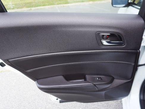 Used 2016 Acura ILX FWD image 19