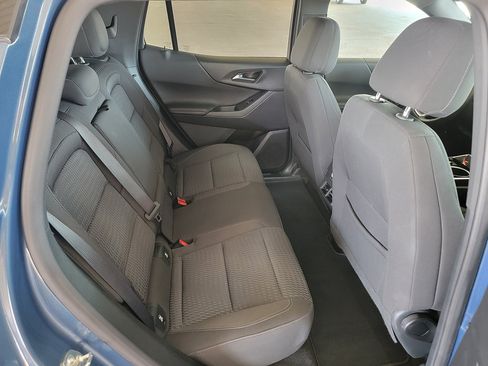 Used 2026 Chevrolet Equinox LT FWD image 7