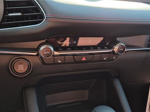 New 2026 MAZDA MAZDA3 Carbon image 22