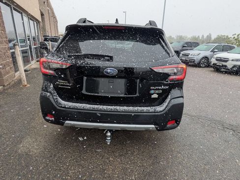 Used 2024 Subaru Outback Limited image 6