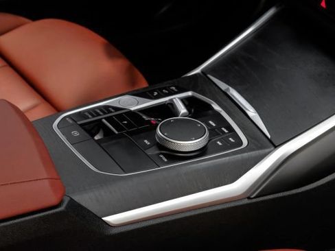 Used 2024 BMW M340i xDrive AWD/4WD image 31