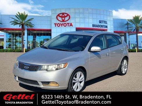 Used 2013 Kia Forte SX image 1