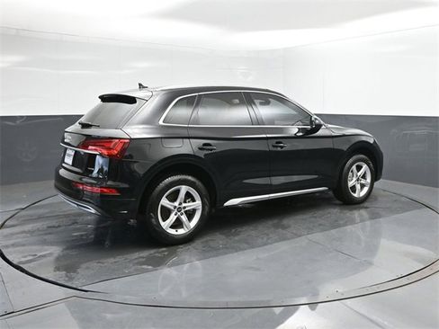 Used 2024 Audi Q5 2.0T Premium image 15