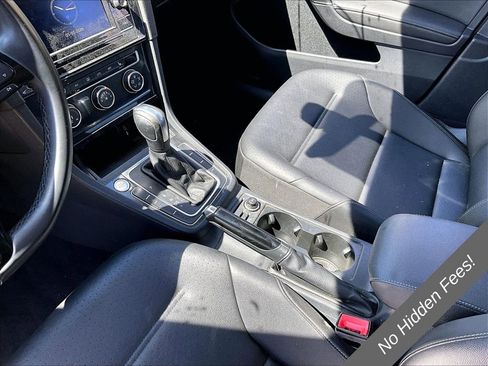 Used 2021 Volkswagen Golf 4-Door FWD image 12