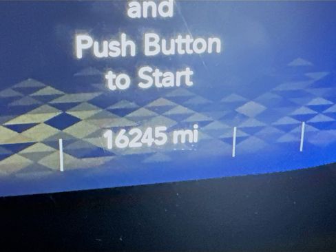 Used 2025 Jeep Wrangler Willys image 18