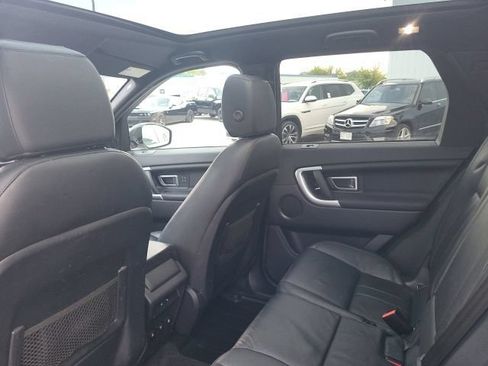 Used 2018 Land Rover Discovery Sport HSE AWD/4WD image 14