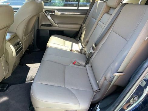 Used 2021 Lexus GX 460 Premium w/ Premium Package AWD/4WD image 7