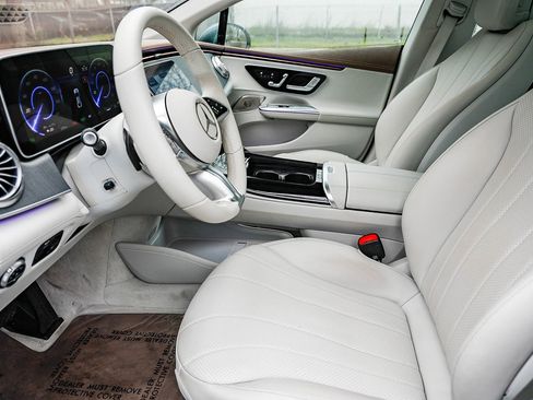 Certified 2023 Mercedes-Benz EQE 350+ 350+ Sedan image 17