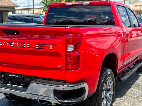 Used 2022 Chevrolet Silverado 1500 LT AWD/4WD image 19
