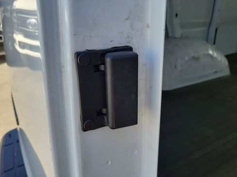 Used 2021 Chevrolet Express 2500 Extended w/ Driver Convenience Package image 16