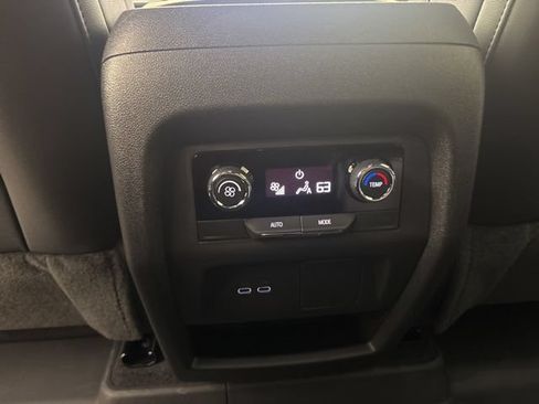 New 2026 Chevrolet Traverse LT AWD/4WD image 21