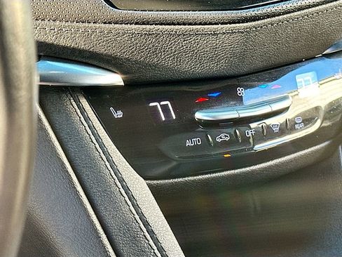 Used 2023 Cadillac XT5 Premium Luxury image 20