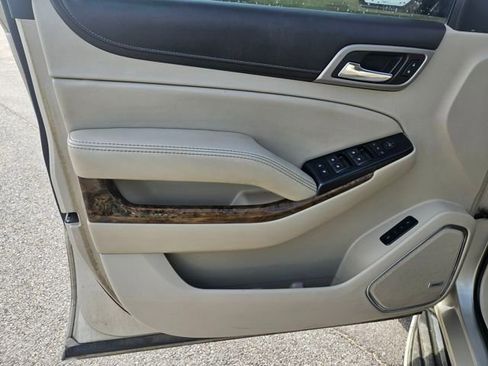 Used 2016 GMC Yukon XL Denali w/ Open Road Package image 10