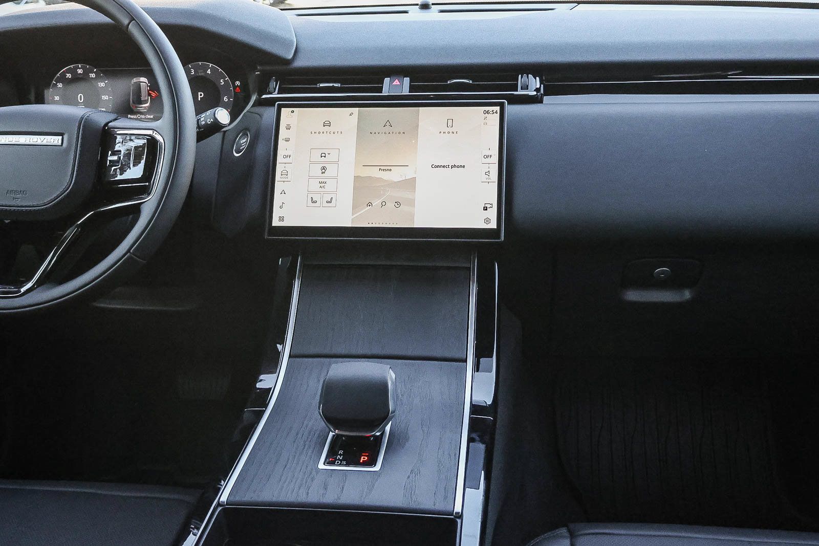 New 2026 Land Rover Range Rover Velar S AWD/4WD image 21