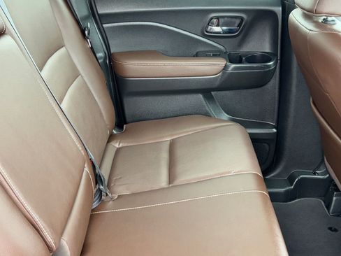 Used 2025 Honda Ridgeline RTL image 11