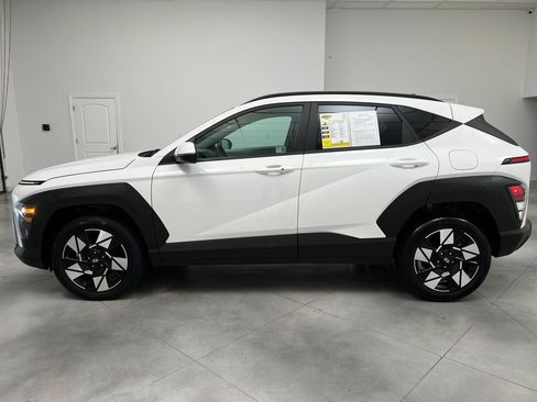 Used 2025 Hyundai Kona SEL AWD/4WD image 5
