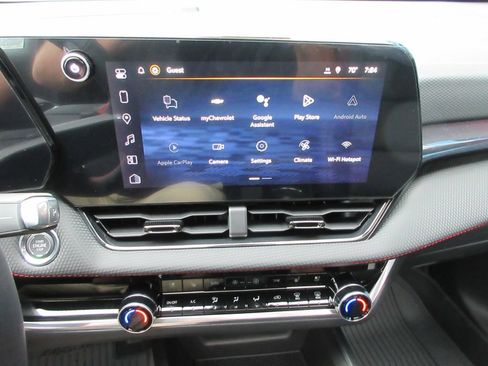 New 2026 Chevrolet Equinox RS w/ Convenience Package III FWD image 33