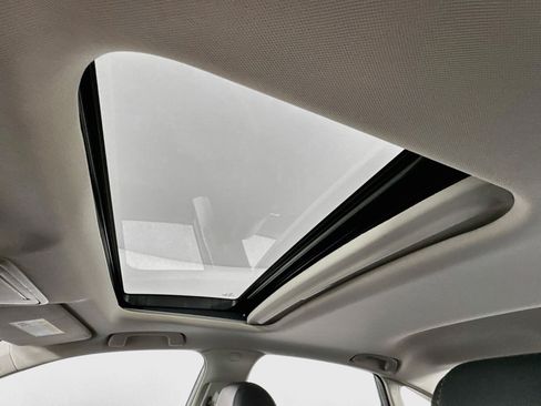 Certified 2024 Honda Civic Touring image 23