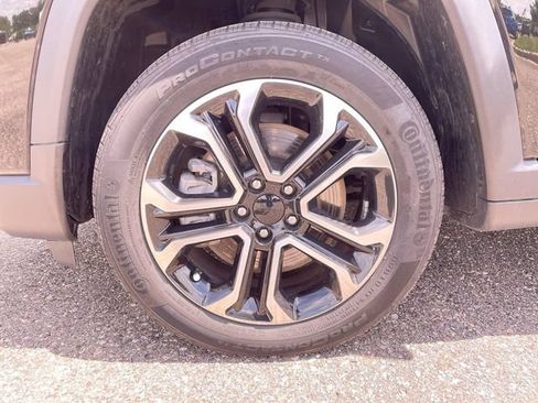 Used 2023 Jeep Compass Limited AWD/4WD image 31
