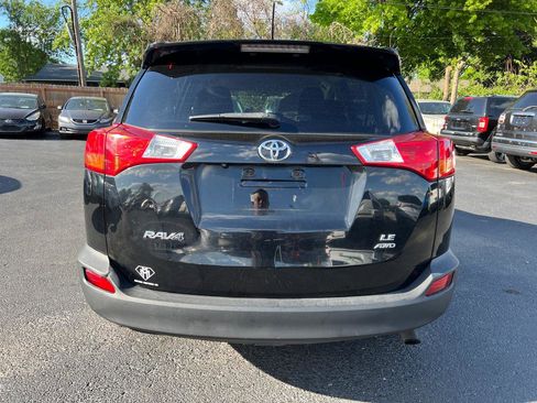 Used 2015 Toyota RAV4 LE AWD/4WD image 4