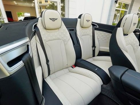 Used 2024 Bentley Continental GT Speed image 93