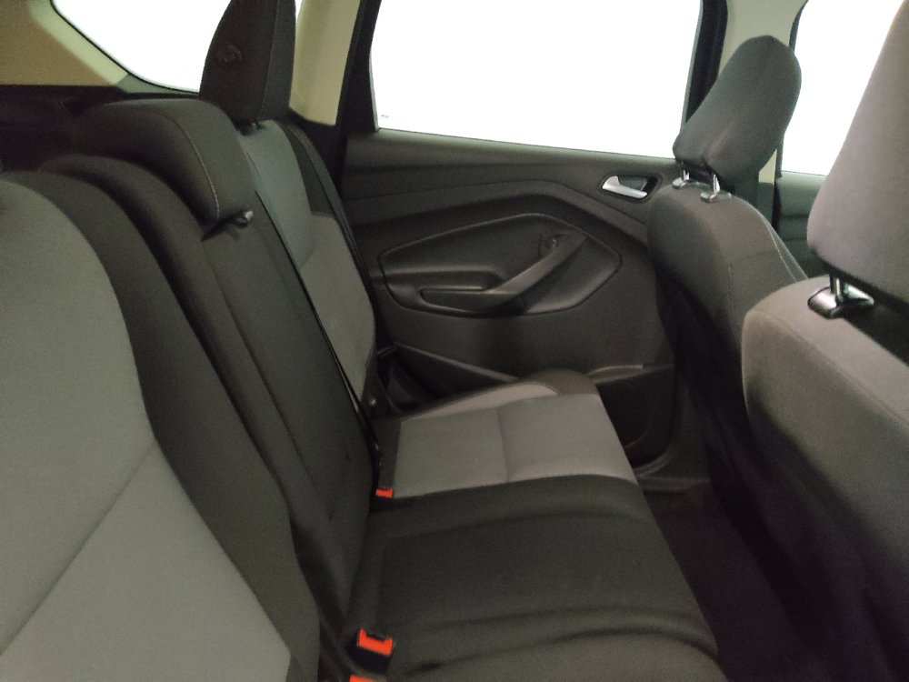Used 2018 Ford Escape SE w/ SE Sync 3 Package FWD image 19
