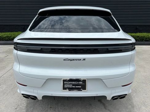 Certified 2026 Porsche Cayenne S AWD/4WD image 13