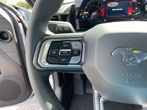 New 2025 Ford Mustang Coupe image 9