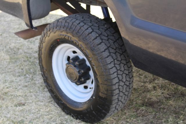 Used 2001 Ford F350 XL AWD/4WD image 19