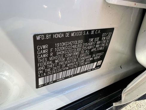 Used 2023 Honda HR-V EX-L image 17