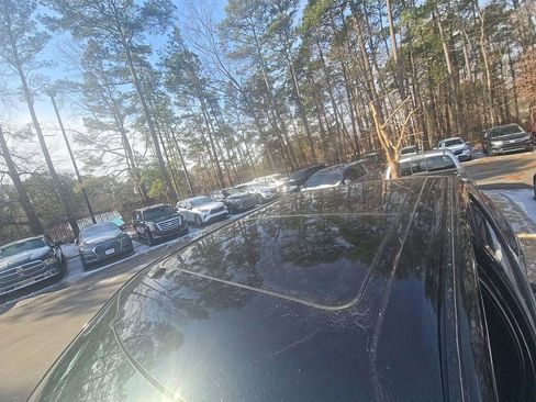 Used 2018 Ford F150 Raptor w/ Equipment Group 802A Luxury image 16