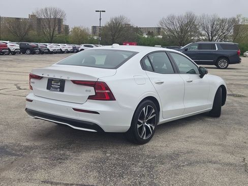 Used 2024 Volvo S60 B5 Core FWD image 11