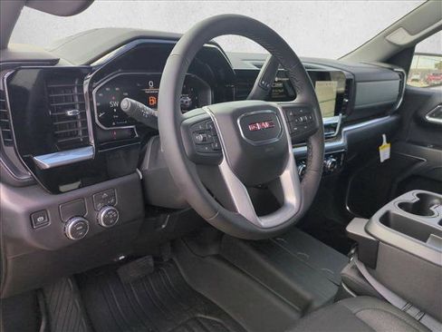 New 2026 GMC Sierra 1500 Elevation image 3