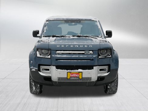 Used 2020 Land Rover Defender 110 image 2