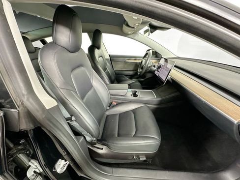 Used 2023 Tesla Model 3 Standard Range image 25