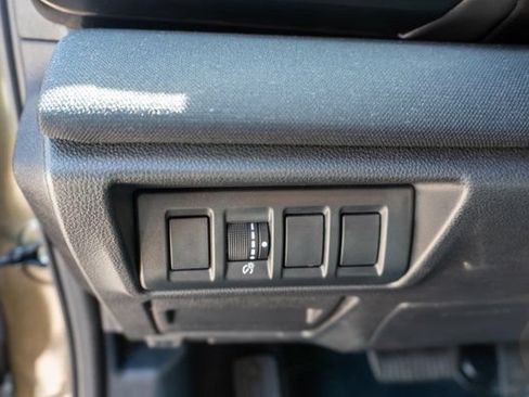 Used 2022 Subaru Outback Premium AWD/4WD image 20